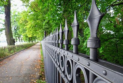 Wrought Iron Fence Repair — Old Decorative Iron Fence In Independence, MO Wrought Iron Fence Repair — Old Decorative Iron Fence In Independence, MO