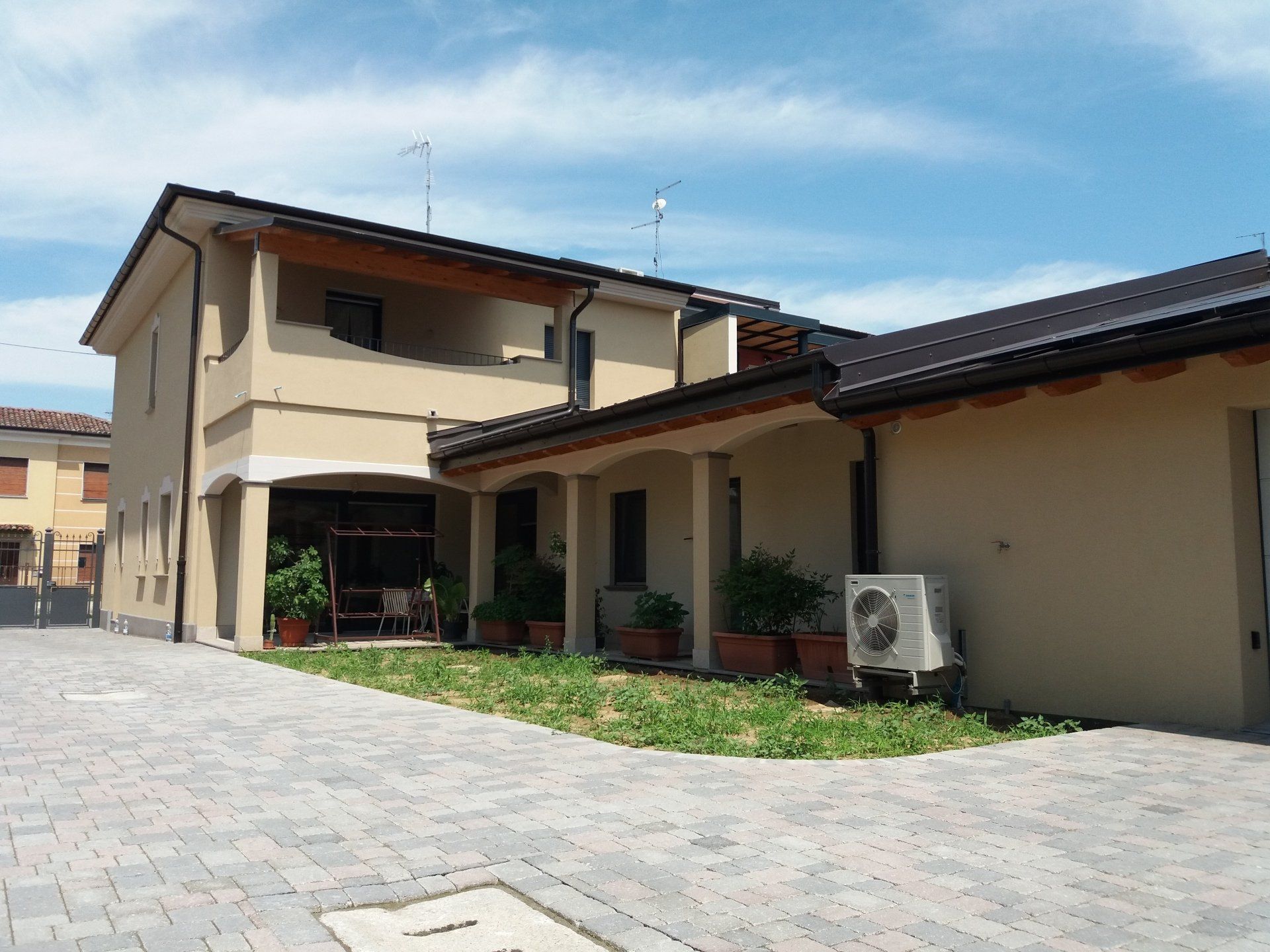 CASA INDIPENDENTE