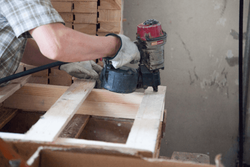 costruzione di bancali in legno