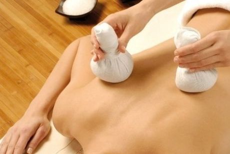 Massaggio alle gambe
