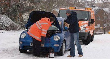 battery specialist at work