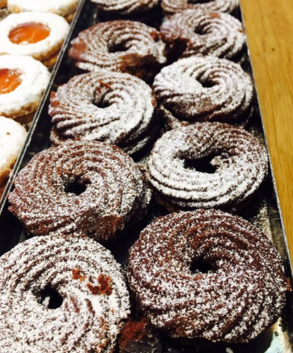 pasticcini locali