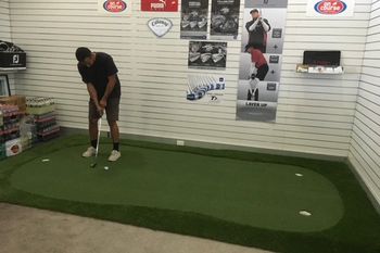 indoor putting green