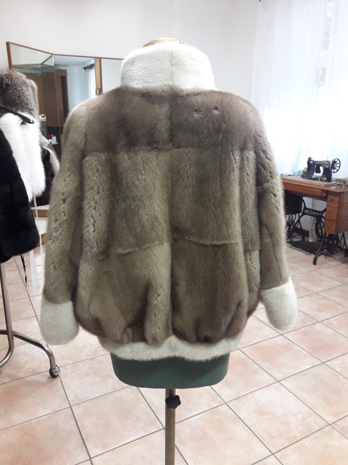Bomber visone 2 colori retro