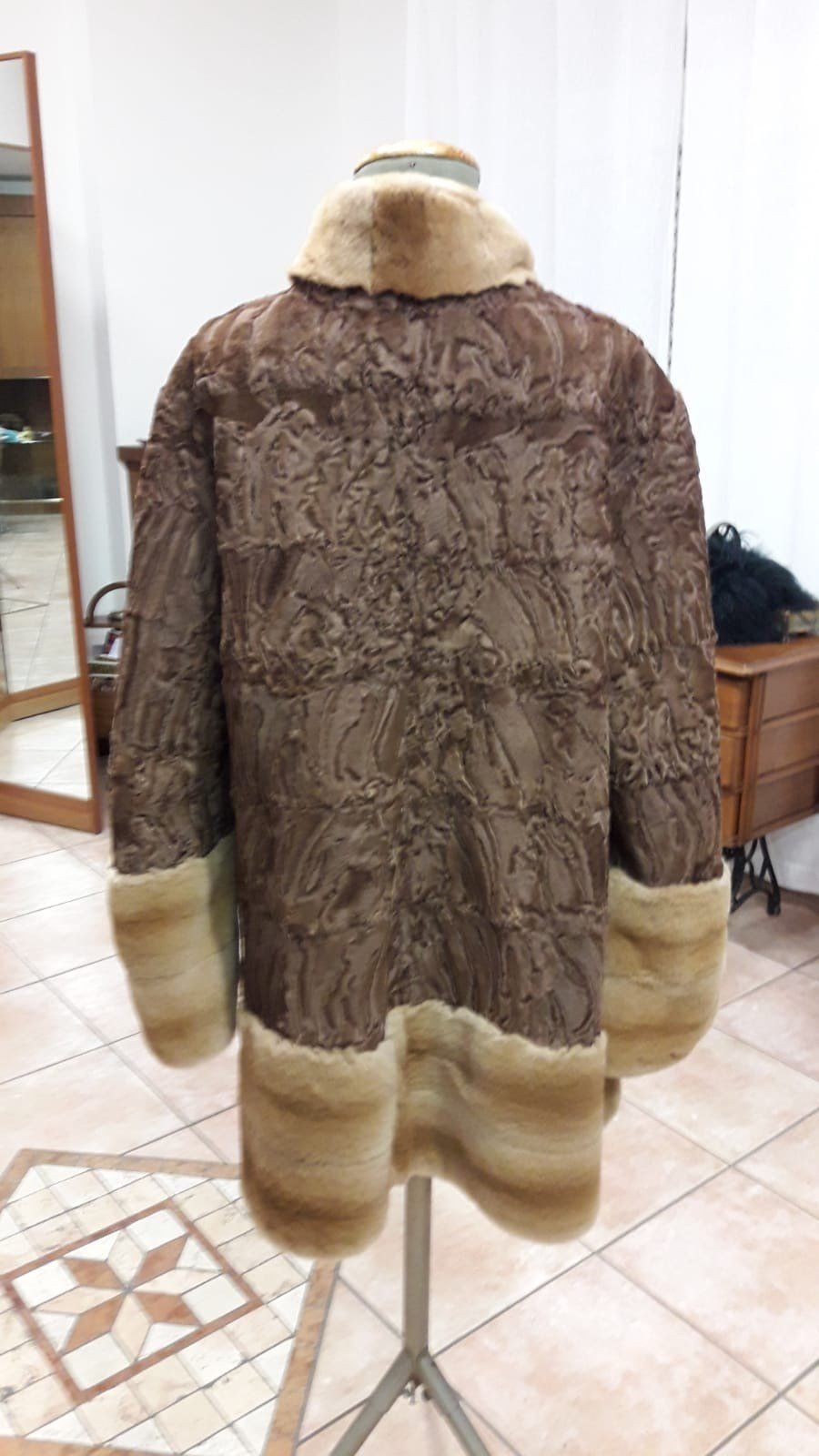 persiano con visone rasato retro