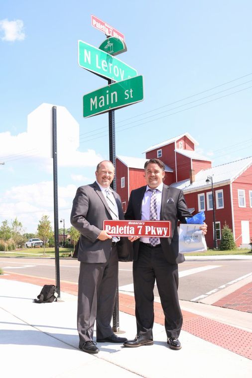 Fenton man wins  Fenton Education Foundation poker tournament; names street ‘Paletta 7 Pkwy’ for a year
