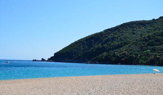 Lihnos beach