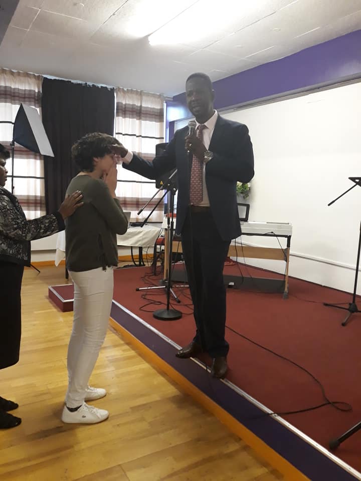 Apostolic ministry