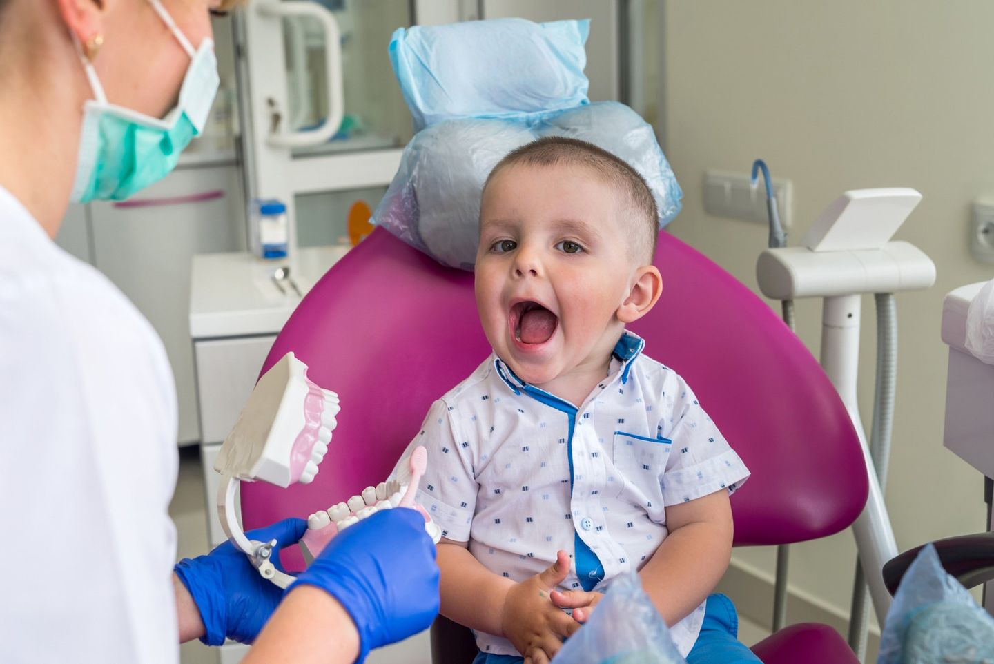 Child Showing his Teeth to Dentist — Worcester, MA — Vernon Hill Pediatric Child Showing his Teeth to Dentist — Worcester, MA — Vernon Hill Pediatric