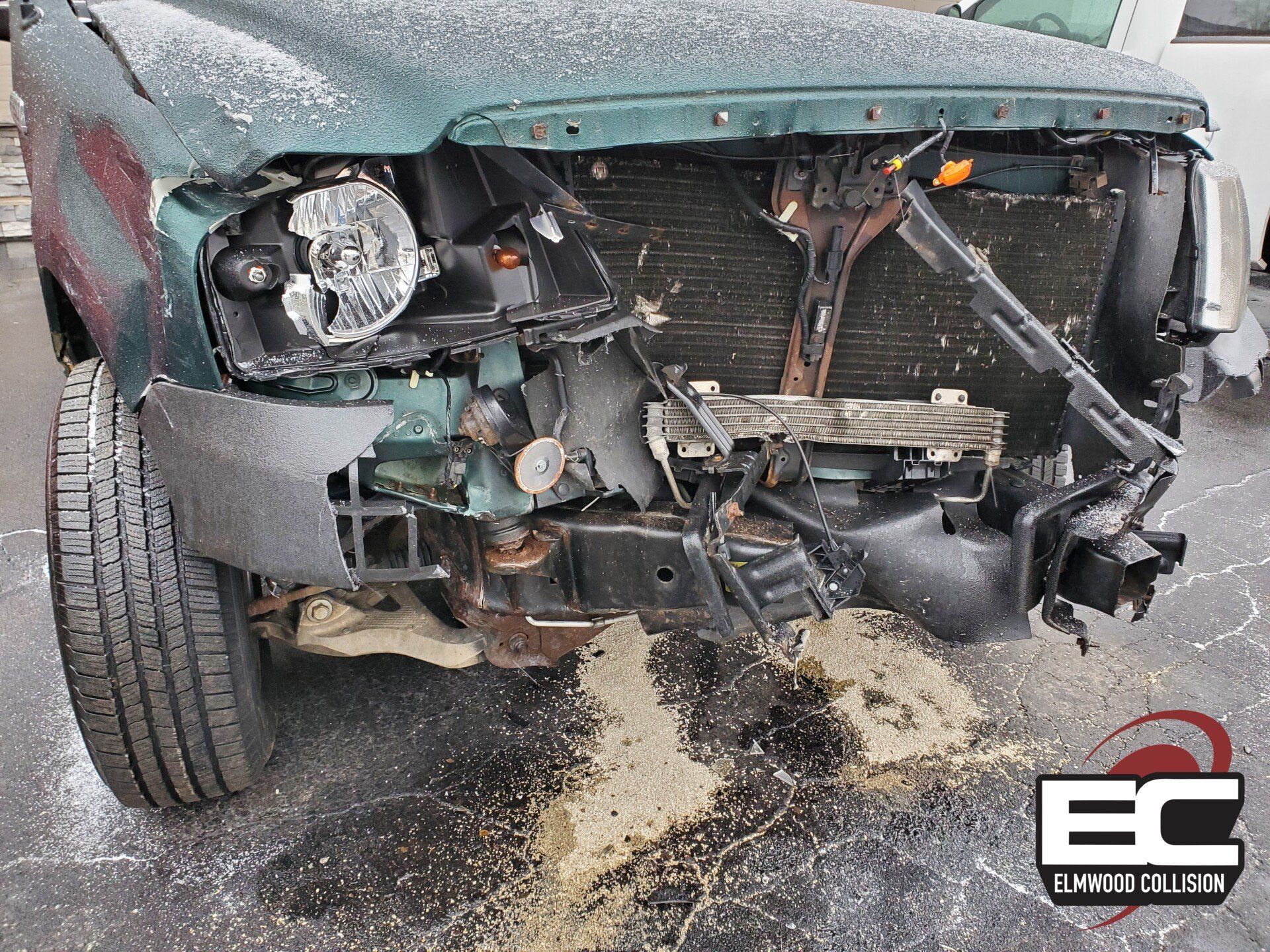 Truck Dismantled Before Auto Body Repair