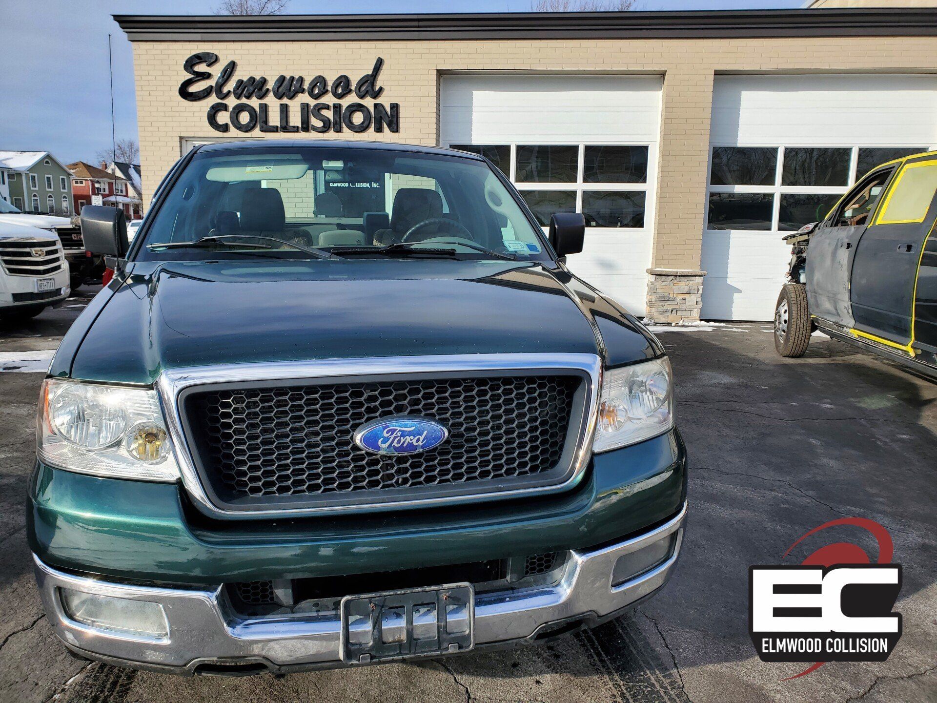 Collision Truck Repair Complete Buffalo, New Yorkl