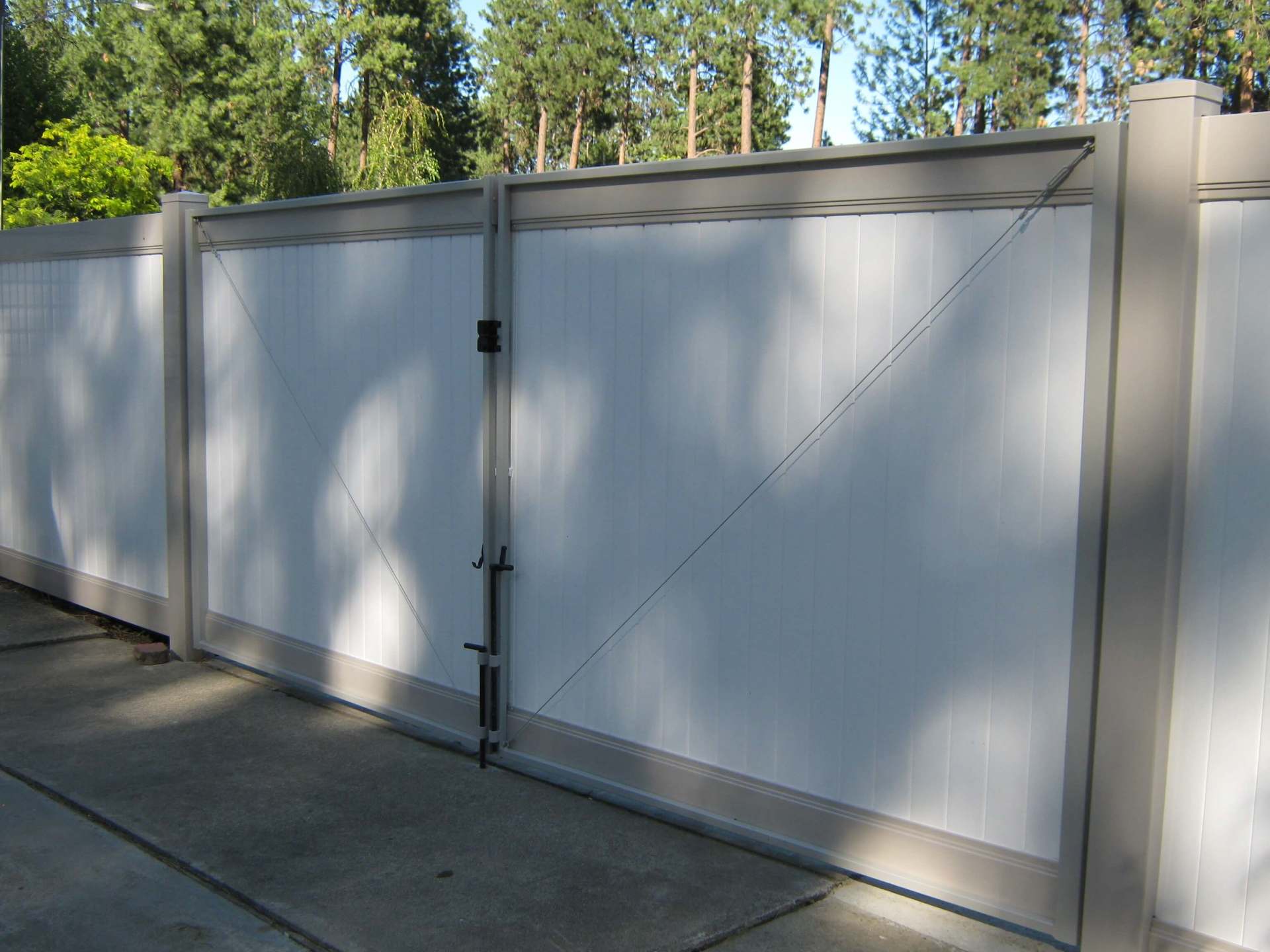 Big Gate — Hayden, ID — American Fence Company