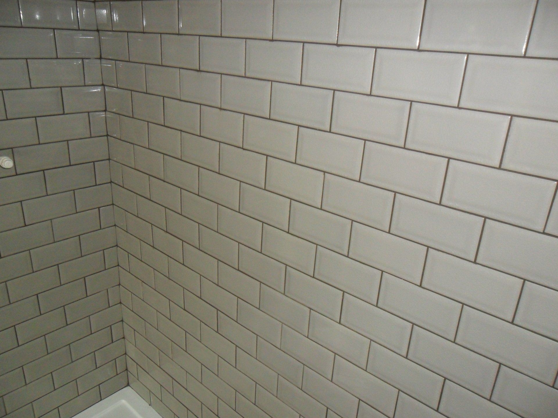 antique crackle grey subway tile cascata