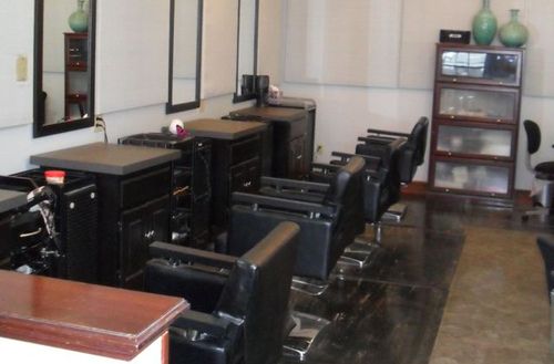 Beauticians at work in Tallmadge, OH