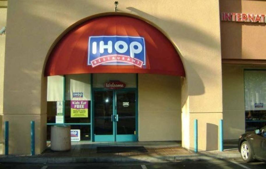 Awnings Commercial — Customized Awnings in Los Angeles, CA