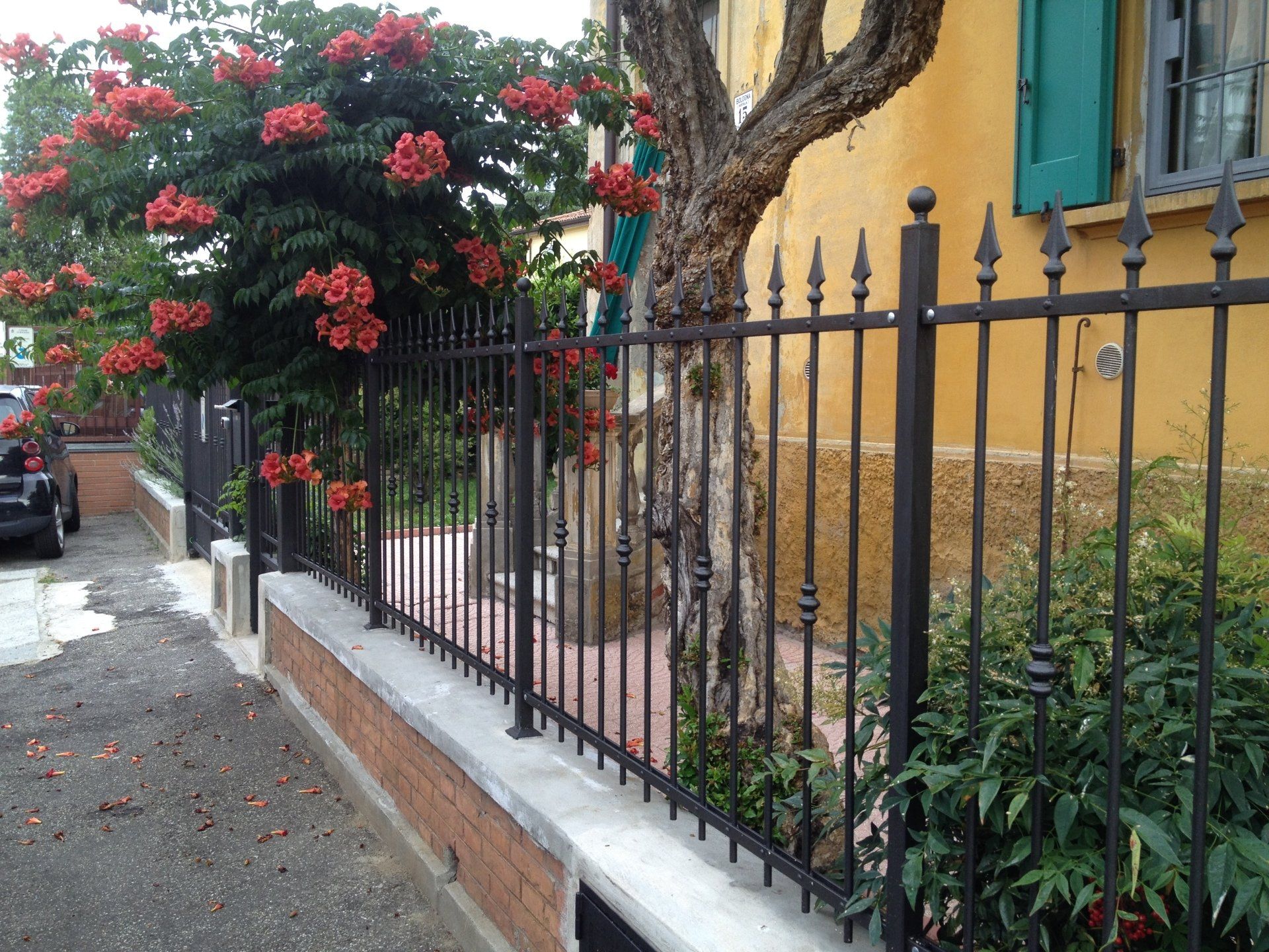 Recinzione in ferro