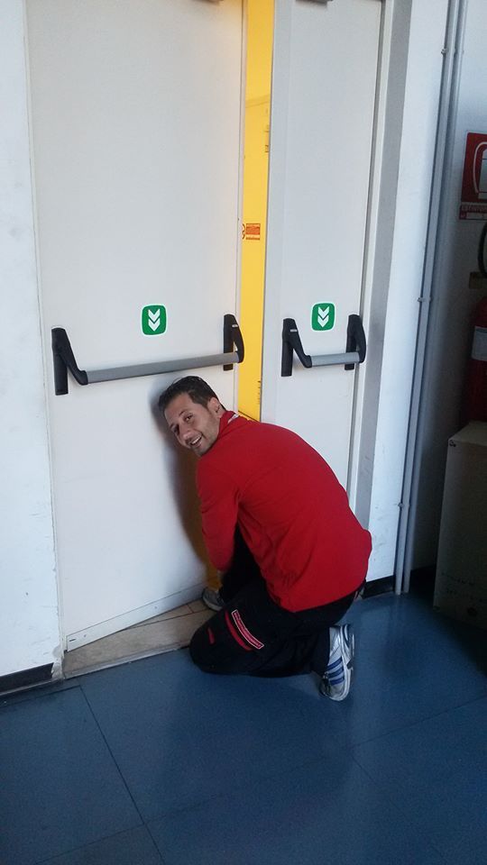 installazione porta tagliafuoco