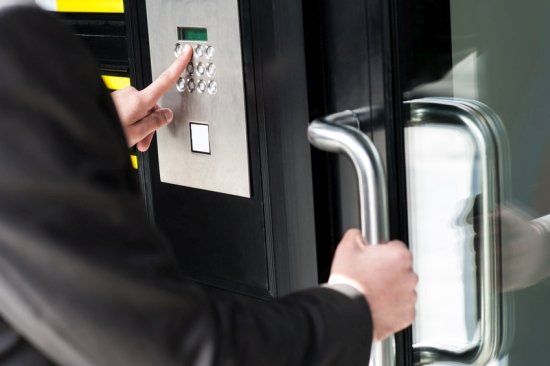 codice per apertura porta