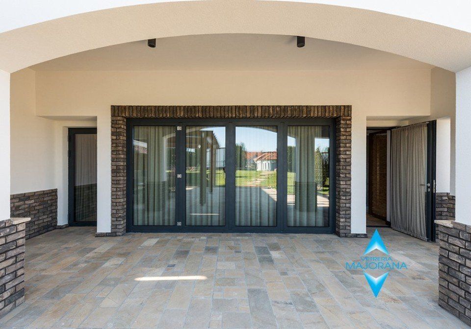 porte in vetro per esterni