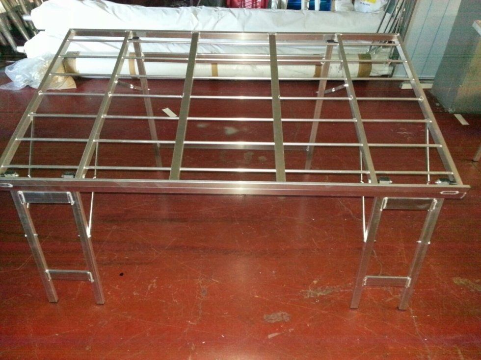 struttura di tavolo pieghevole