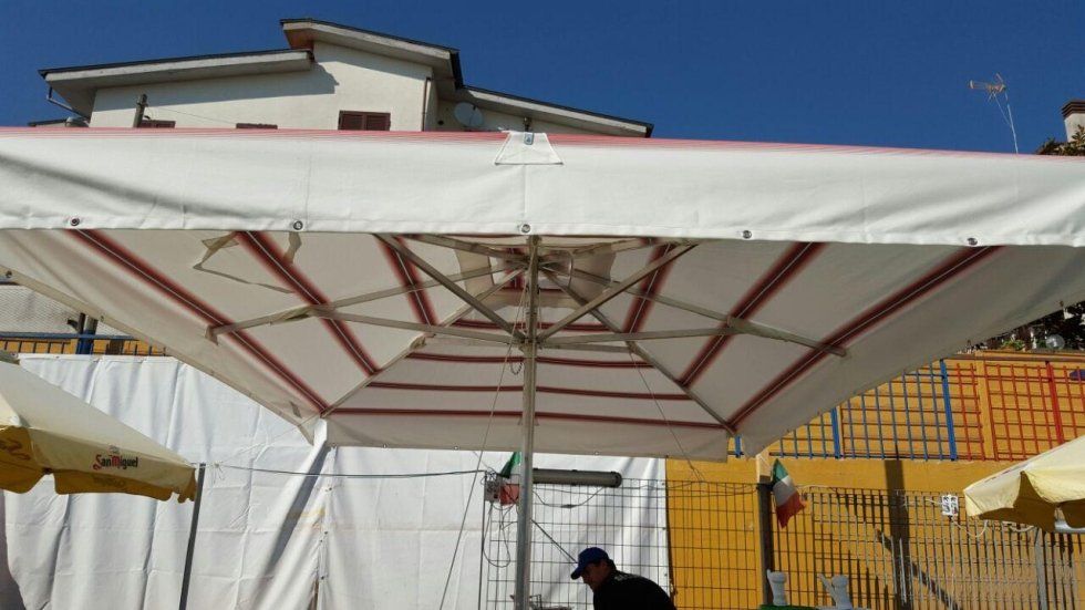 tendone per mercato all'aperto