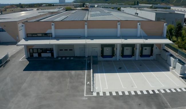 Magazzino per la logistica