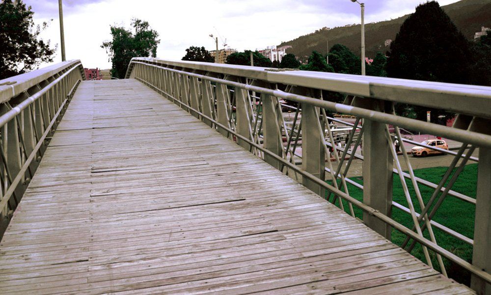 Puente estructuras metálicas