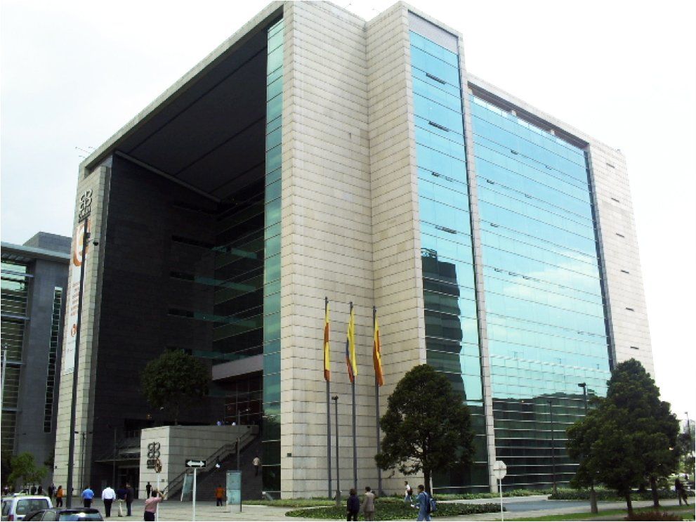 edificio estructuras metálicas