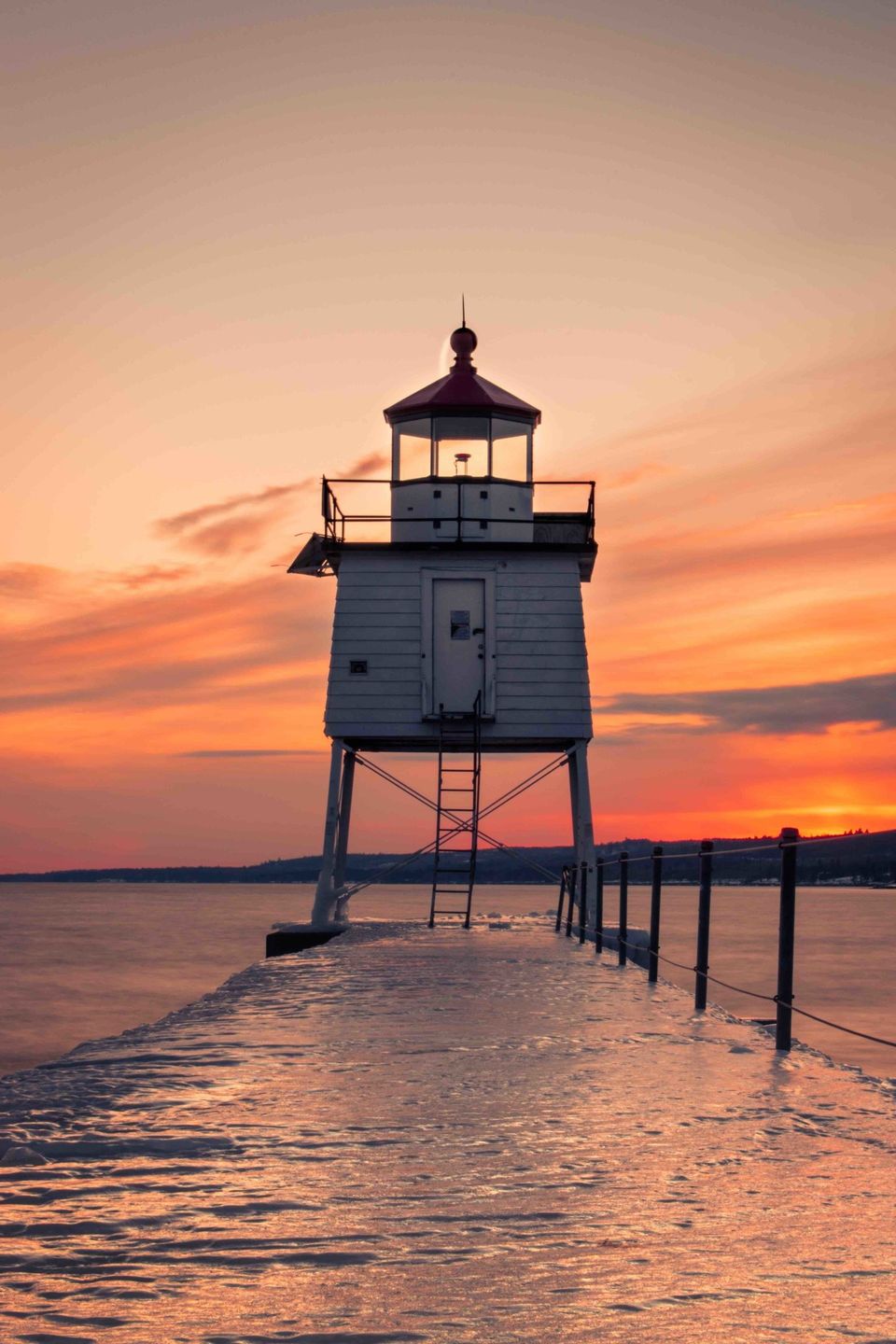 Photo credit by Matthias Mullin