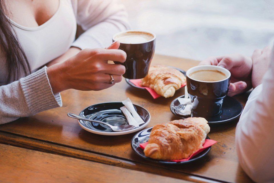 caffè con dolci e biscotti artigianali