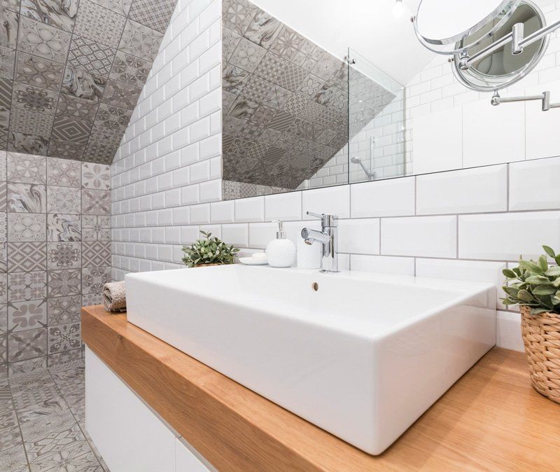 Elegant Bathroom Backsplash — North Texas — DGranite Elegant Bathroom Backsplash — North Texas — DGranite