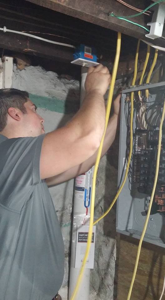 Gotto employee in Coraopolis, PA