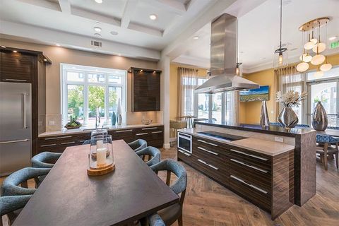 Unique Kitchen Design — A Contemporary Kitchen Design in La Jolla, CA
