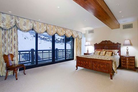 Bedroom Design Service — Modern Bed Room Design in La Jolla, CA