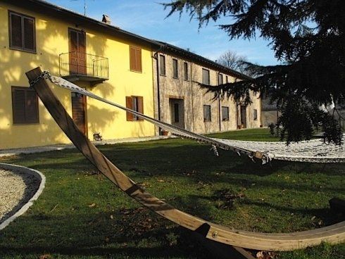 Vista del giardino e della casa