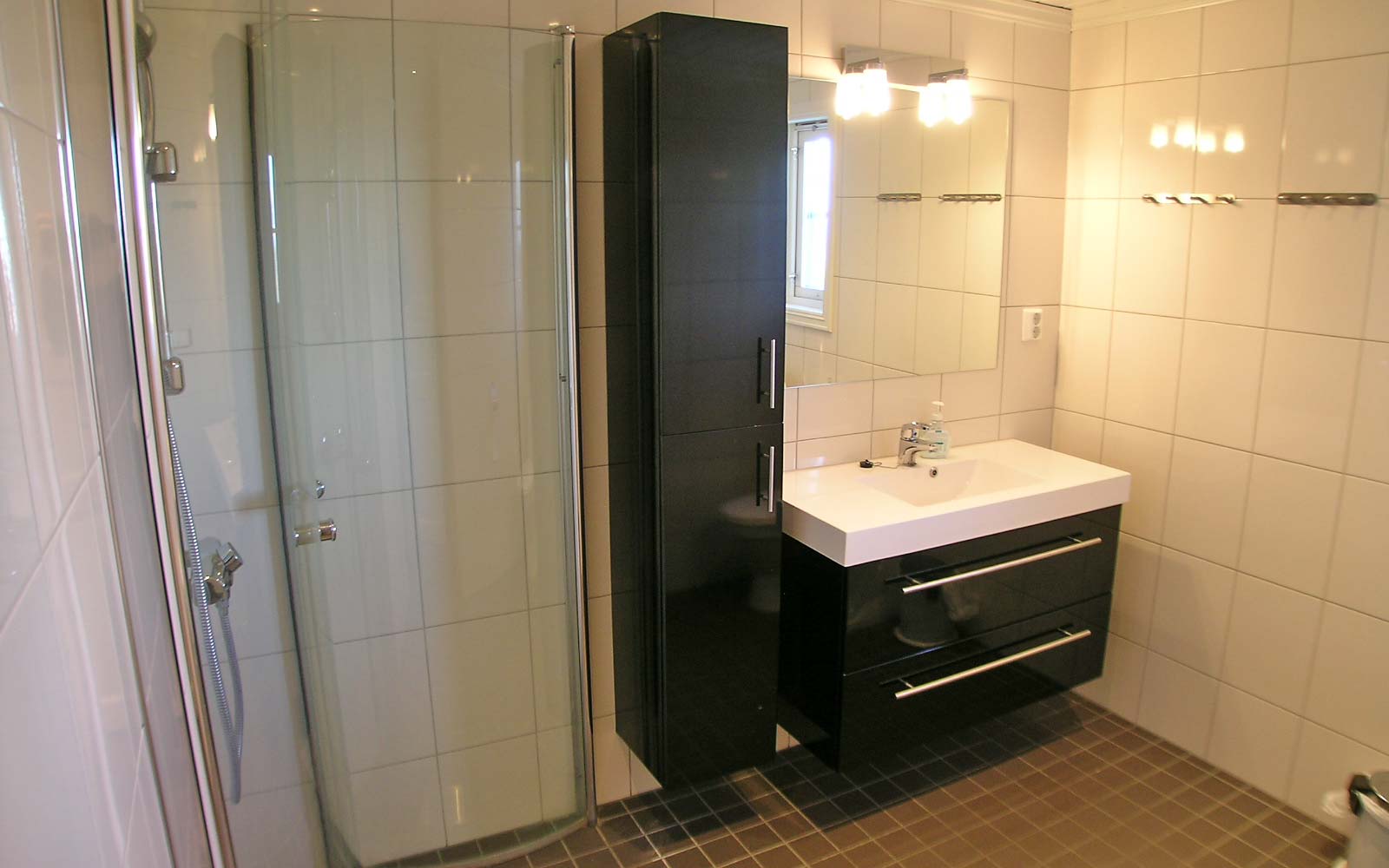 Bad Stanarhaugen stor hytte i Sjumilskogen booking Trysil