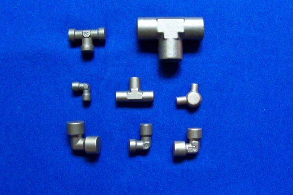 Pezzi stampati  accessori per carrozzerie industriali
