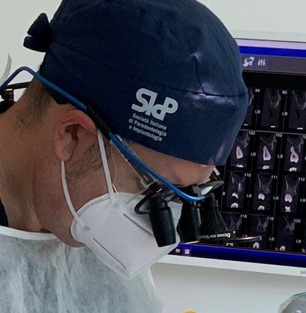 strumenti poltrona dentista