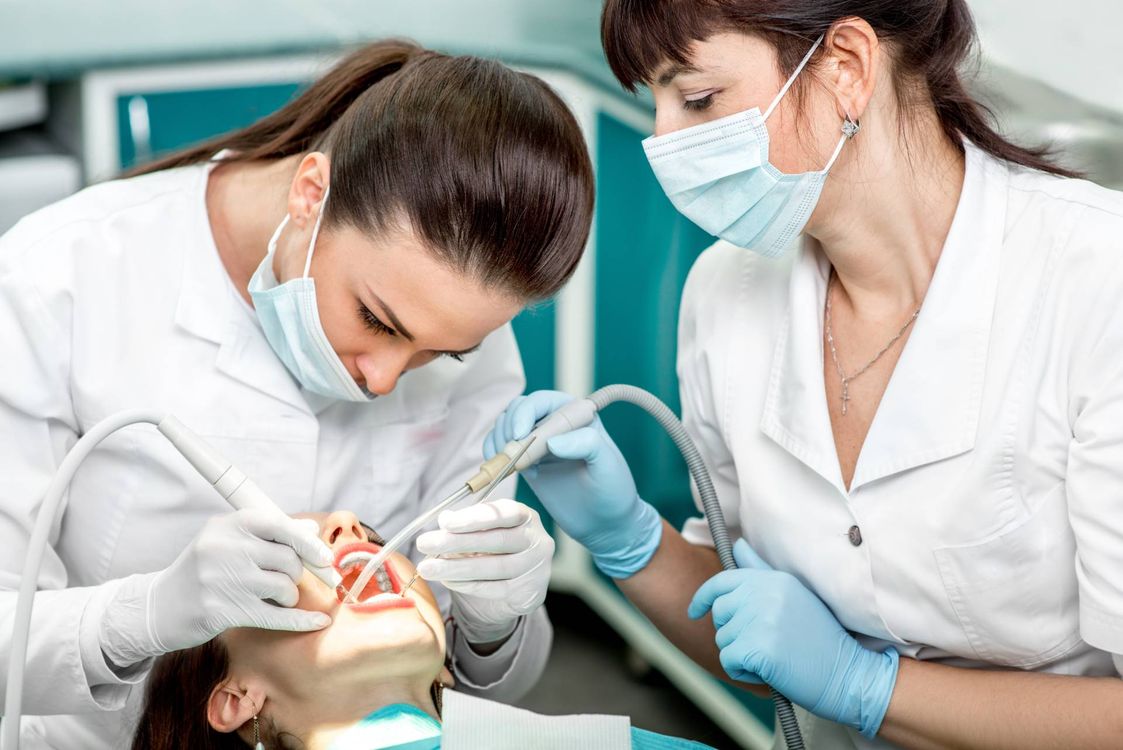 sbiancamento dei denti a Salerno