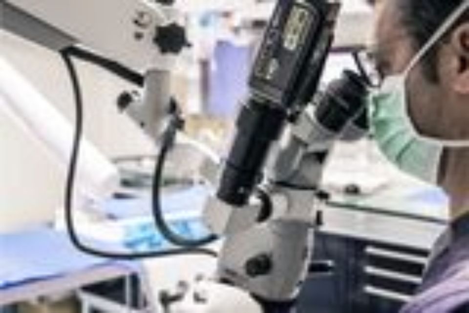 Macchinari per studi dentistici presso lo studio dentistico a Cava de Tirreni