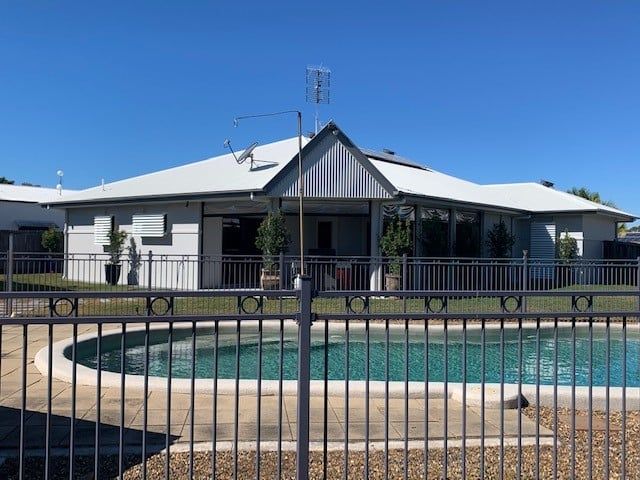 Pool Fence 2 — Classic Coatings Australia on the Fraser Coast QLD