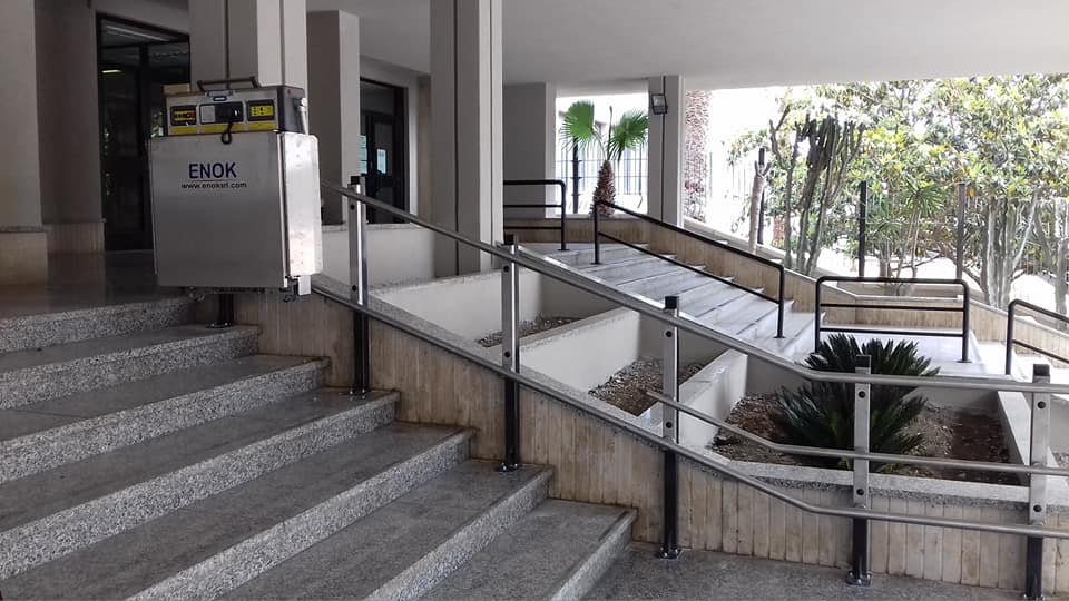 montascale esterno