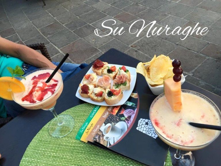 Colazione bar su Nuraghe Pula