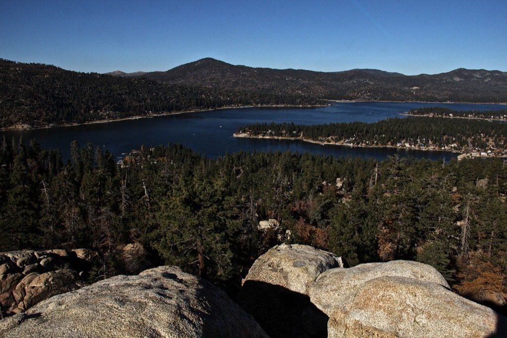 Big Bear Lake Castlerock F-001