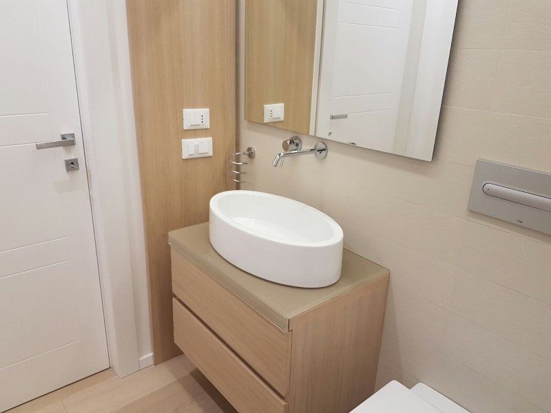 Specchiera bagno su misura