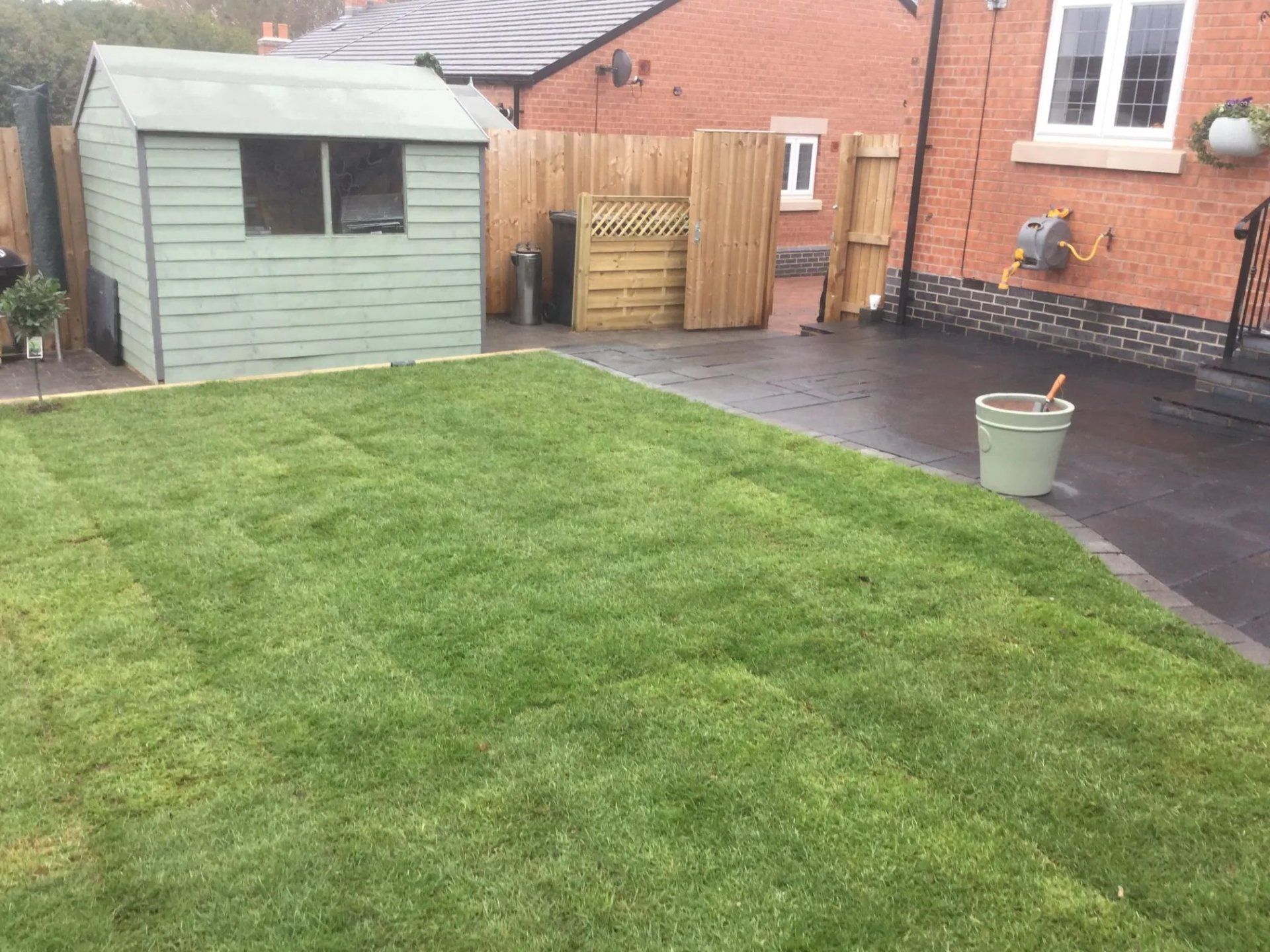 Artificial turf
