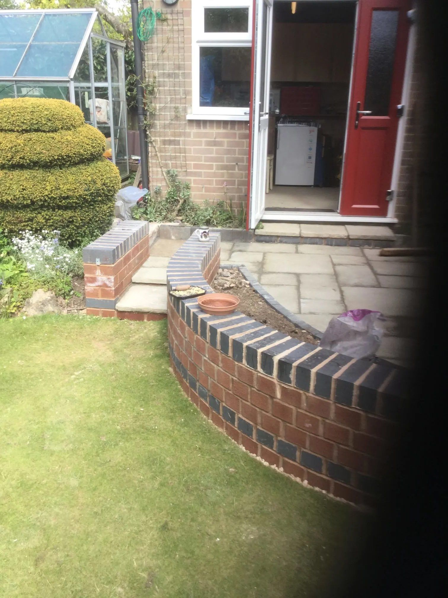 Garden wall