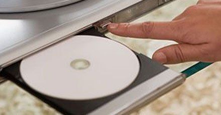 inserting a CD