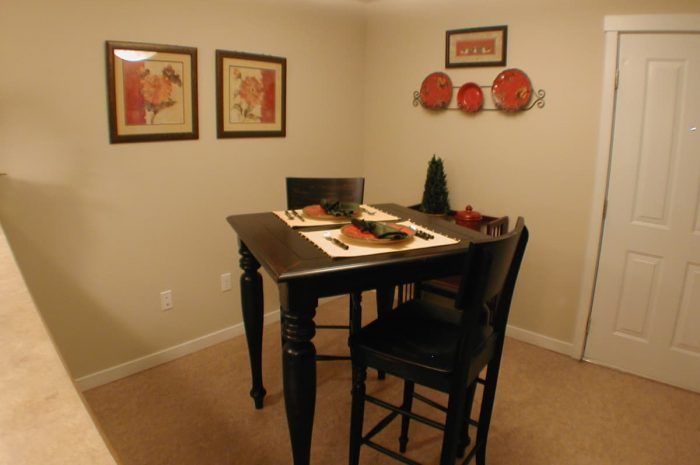 Kla-Ha-Ya Village Apartment Homes - Dining Area