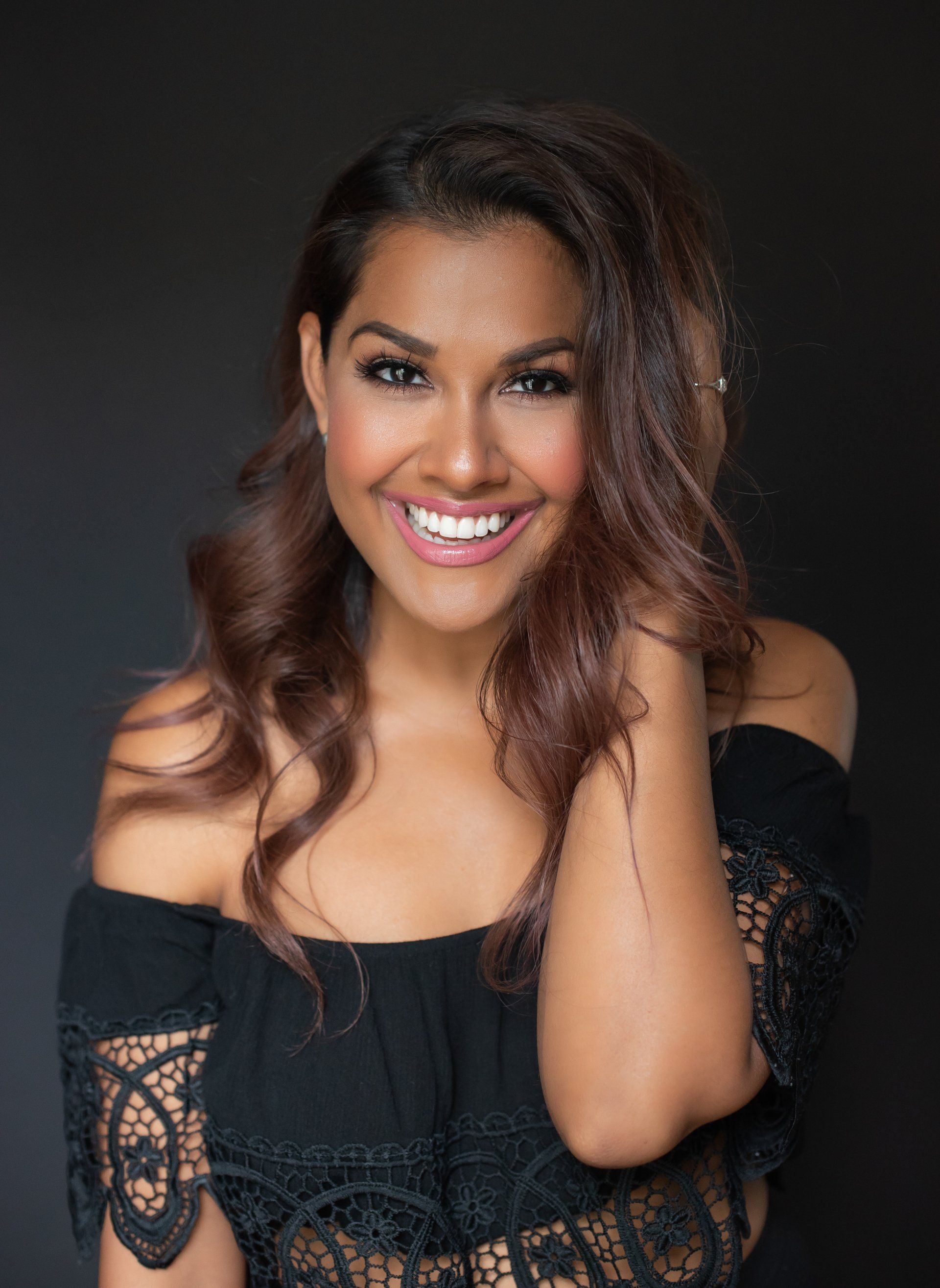 Confidence Photoshoot Photographer | Stacey Naglie Toronto